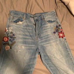 American Eagle Mom Jeans